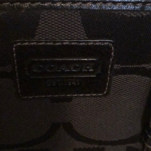Coach Wallet - Picture 5 of 5